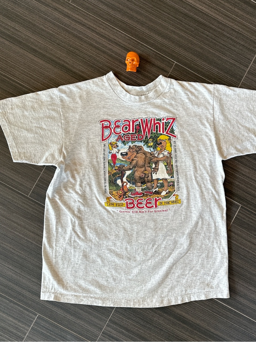 90s Bear Whiz beer shirt XL